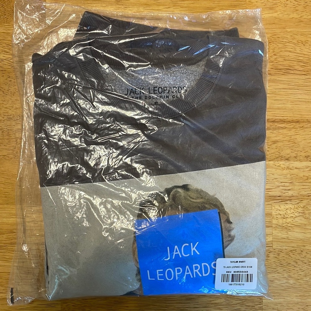 NWT Jack Leopards Taylor Swift Crewneck Sweatshirt